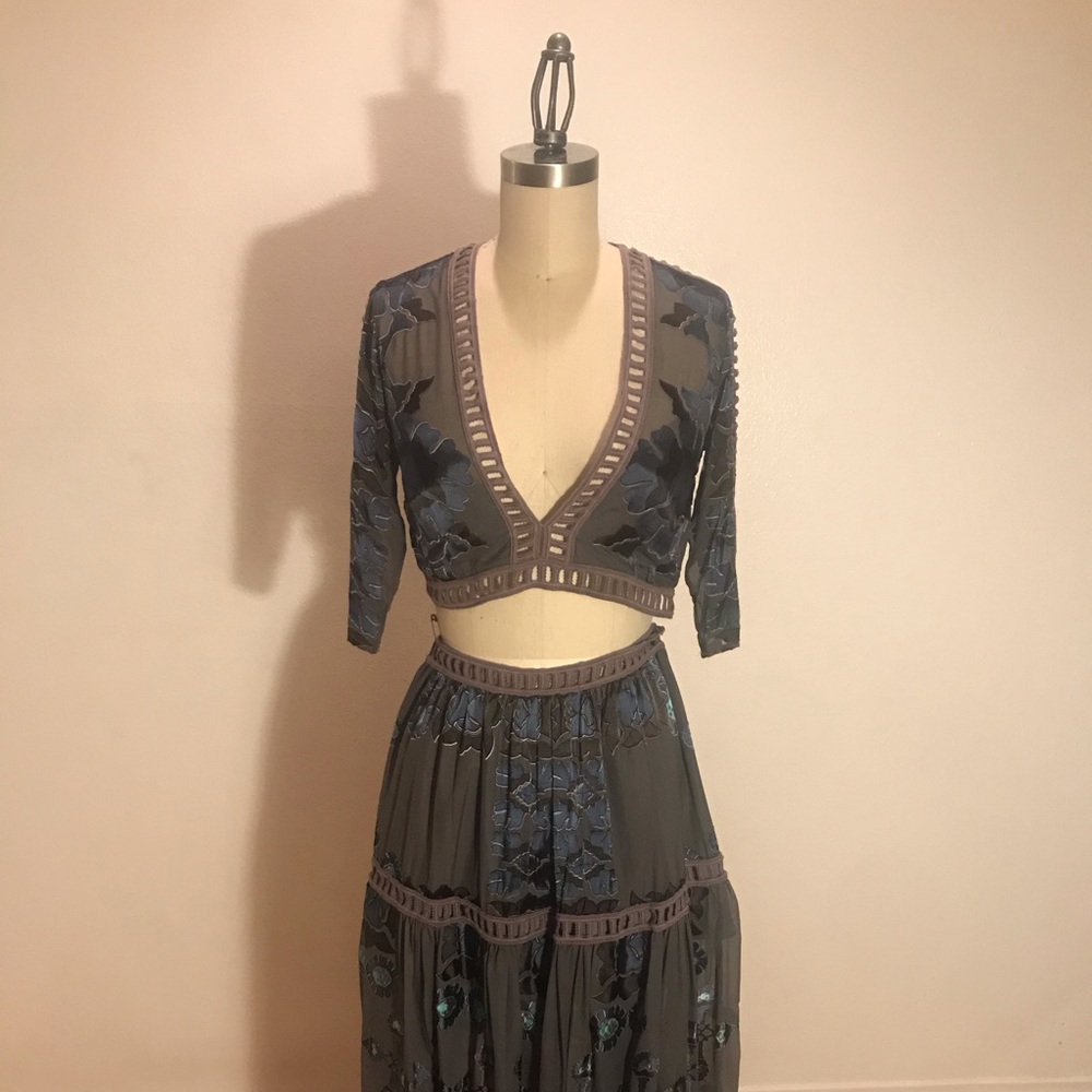 For love and lemons blue floral skirt set